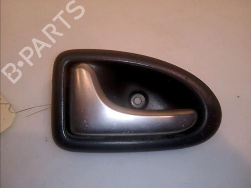 Used Front left interior door handle Front left interior door handle RENAULT CLIO II (BB_, CB_) 1.5 dCi (B/C2J) (68 hp) 15199783 15199783