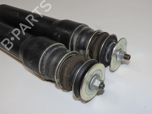 right-rear-shock-absorber-toyota-yaris-_p21_-_pa1_-_ph1_-2020-36426930 main image