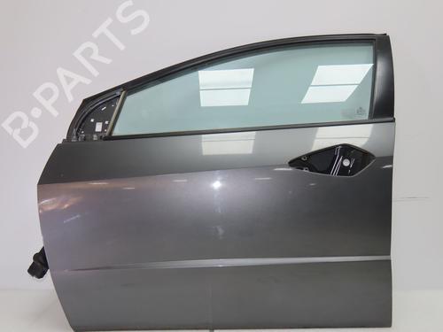 Used Left front door Left front door 33132541 33132541