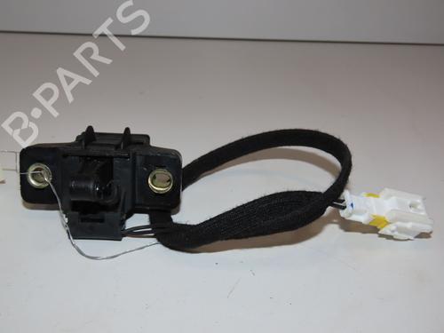 Bakluke lås RENAULT CLIO II (BB_, CB_) 1.5 dCi (B/CB08) (82 hp) 28832247