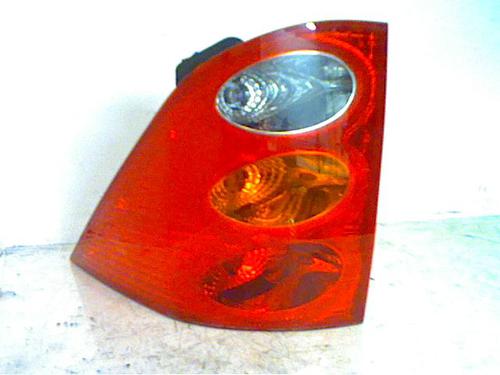 Used Right taillight PEUGEOT 1007 (KM_) 1.4 HDi (68 hp) 23177896