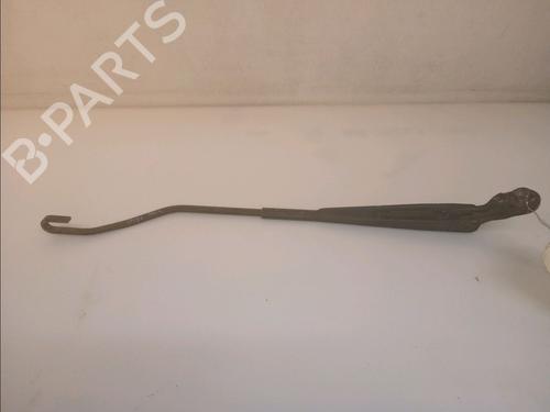 Used Front windshield wiper arm RENAULT MEGANE I (BA0/1_) 1.9 dCi (BA05, BA1F) (102 hp) 15492334