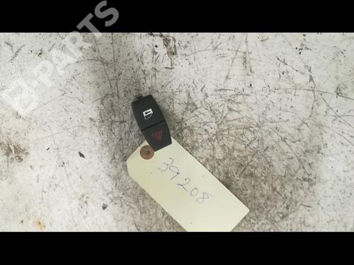 Used Warning switch BMW 5 Touring (E61) 530 d (218 hp) 9607217