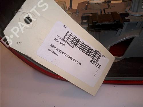 Used Right taillight MERCEDES-BENZ E-CLASS (W210) E 220 CDI (210.006) (143 hp) 14952116