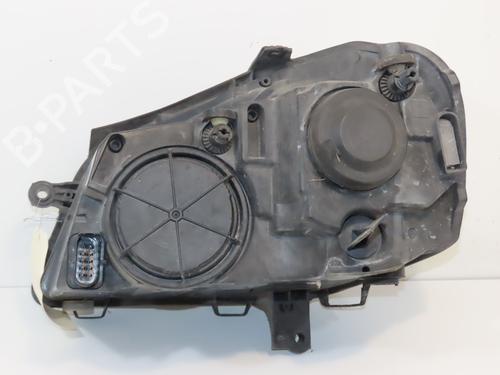 Right headlight VW POLO IV (9N_, 9A_) 1.4 TDI | BP28802245C29 
