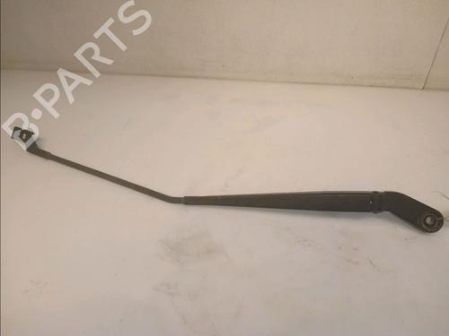 Used Front windshield wiper arm VW POLO (9N_, 9A_) 1.4 TDI (70 hp) 15100102