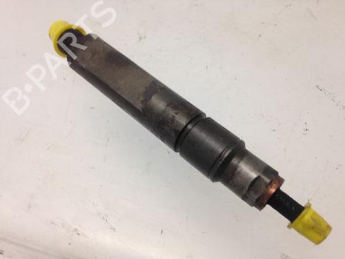 Used Injector RENAULT LAGUNA I (B56_, 556_) [1993-2002]  23171535