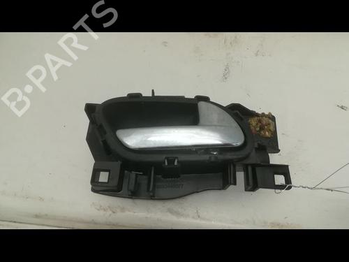 front-right-interior-door-handle-citroen-c3-picasso-sh_-2008-23175891 main image