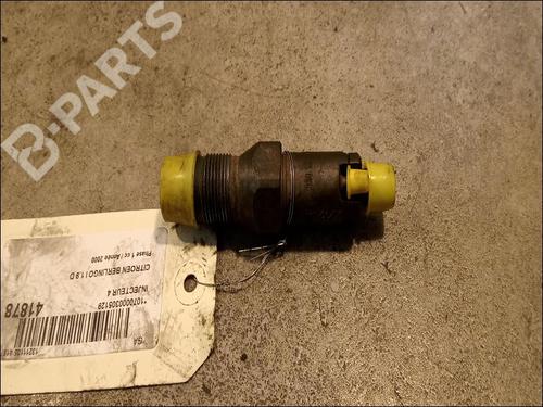 Used Injector Injector CITROËN BERLINGO / BERLINGO FIRST MPV (MF_, GJK_, GFK_) 1.9 D (MFWJZ) (70 hp) 9616928 9616928