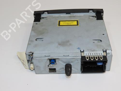 Used Radio Radio PEUGEOT 5008 (0U_, 0E_) 1.6 HDi (110 hp) 33681023 33681023