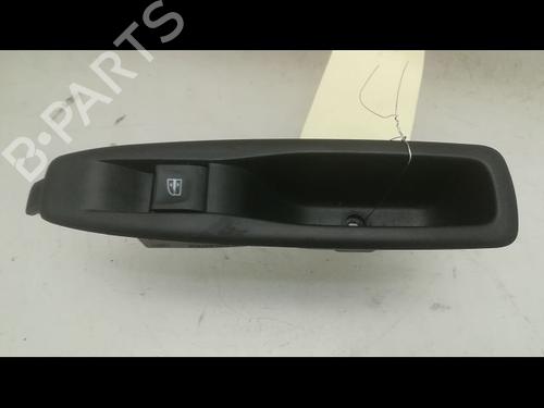 Used Left rear window switch Left rear window switch RENAULT CAPTUR I (J5_, H5_) 0.9 TCe 90 (90 hp) 9597929 9597929