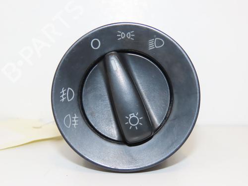 Used Headlight switch SKODA OCTAVIA I Combi (1U5) 1.9 TDI (90 hp) 19162171