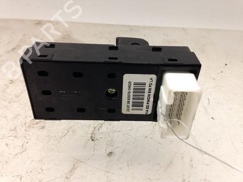 Left front window switch KIA CEE'D SW (ED) 1.6 CRDi 90 | BP36495237I27 - Image 2