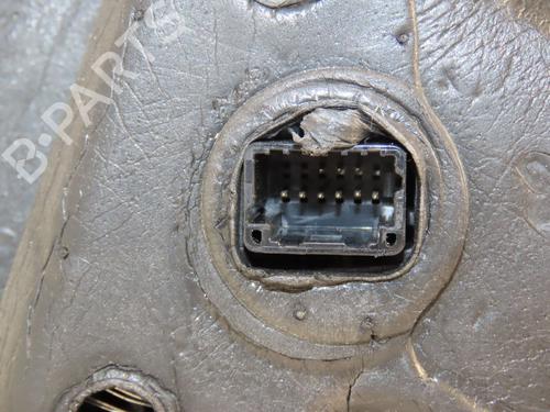 Used Left mirror RENAULT MEGANE III Hatchback (BZ0/1_, B3_) 1.5 dCi (BZ09, BZ0D, BZ1W, BZ29, BZ14) (110 hp) 28831480