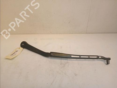 Used Front windshield wiper arm BMW 3 (E90) 320 d (177 hp) 14881341