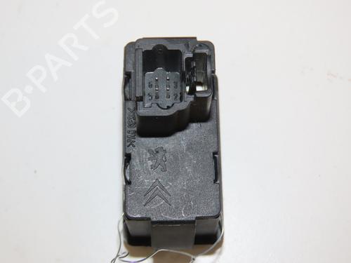 Right rear window switch CITROËN C8 (EA_, EB_) 2.0 HDi 135 | BP22811364I28 - Image 2