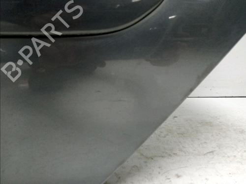 Used Left rear door Left rear door 18646125 18646125
