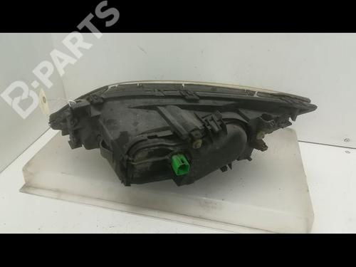Right headlight FORD MONDEO III (B5Y) 2.0 16V TDDi / TDCi | BP9597808C29 
