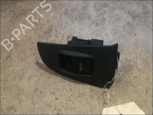 Used Right rear window switch Right rear window switch TOYOTA AVENSIS (_T25_) 2.0 D-4D (CDT250_, CDT250R) (116 hp) 23176571 23176571