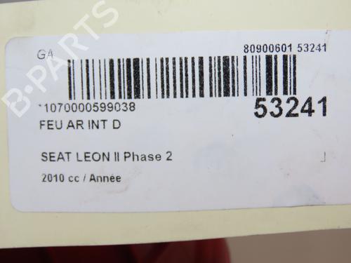 Right tailgate light SEAT LEON (1P1) 2.0 TDI | BP28206877C80 