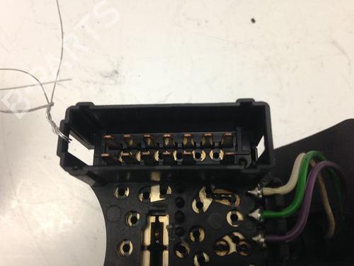 Used Steering column stalk RENAULT CLIO II (BB_, CB_) 1.5 dCi (B/CB07) (65 hp) 23174363