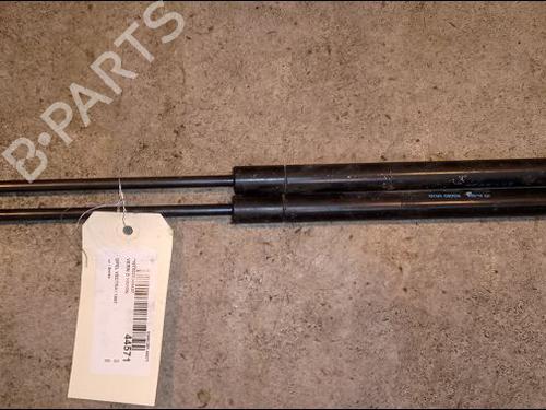 Used Tailgate lift support OPEL VECTRA B Hatchback (J96) 2.0 i 16V (F68) (136 hp) 23177386