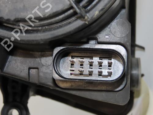 Optica direita Optica direita VW POLO IV (9N_, 9A_) 1.4 16V (80 hp) 36396261 36396261