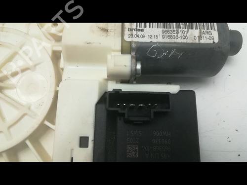 Used Rear left window mechanism RENAULT MEGANE III Hatchback (BZ0/1_, B3_) 1.5 dCi (106 hp) 9593629