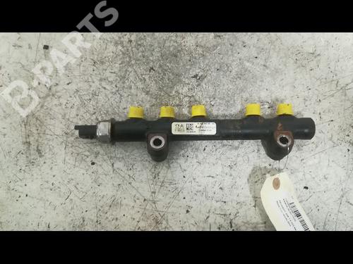 Used Injection rail PEUGEOT 208 I (CA_, CC_) 1.4 HDi (68 hp) 9607636