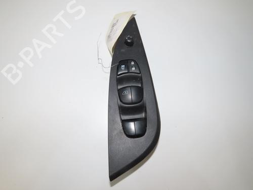 Used Left front window switch Left front window switch NISSAN PULSAR Hatchback (C13) 1.2 DIG-T (115 hp) 32308417 32308417