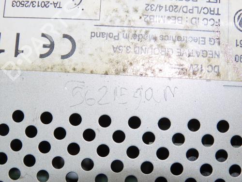 Radio VW POLO V (6R1, 6C1) 1.4 TDI | BP32354735E6