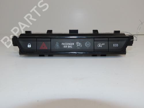 warning-switch-dacia-sandero-iii-2021-38527452 main image