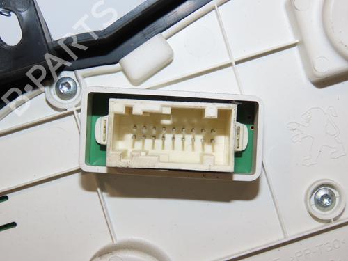 Instrument cluster PEUGEOT 206+ (2L_, 2M_) 1.4 HDi eco 70 | BP28830521C47 