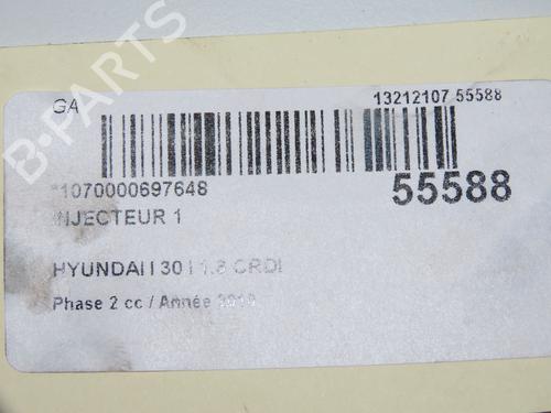 Inyector HYUNDAI i30 (FD) 1.6 CRDi (116 hp) 31242423