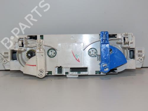 Used Climate control RENAULT MEGANE III Hatchback (BZ0/1_, B3_) 1.6 16V Hi-Flex (BZ03) (110 hp) 28830399