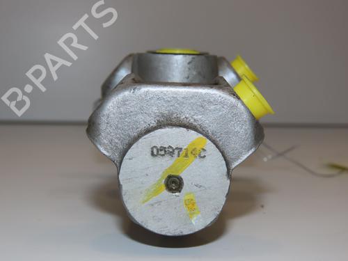 Brake master cylinder PEUGEOT 307 SW (3H) 1.6 16V | BP23173771M77 