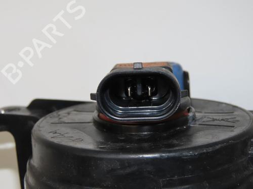 right-front-fog-light-bmw-x5-e70-2006-2007-2008-2009-2010-2011-2012-2013-36495628 main image