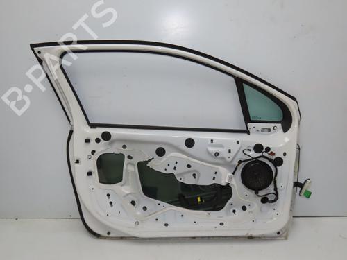 Used Left front door PEUGEOT 208 I (CA_, CC_) 1.0 VTi (68 hp) 28831306