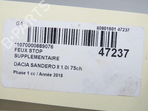 third-brake-light-dacia-sandero-ii-2012-33132573 main image