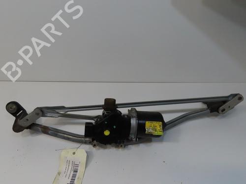 Viskermotor vindrute Viskermotor vindrute DACIA SANDERO II 1.5 dCi 75 / Blue dCi 75 (B8JW, B8M4, B8AH, B8M7, B8M6) (75 hp) 39756572 39756572