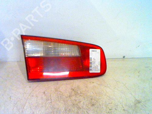 Used Left tailgate light RENAULT LAGUNA II (BG0/1_) 1.9 dCi (BG08, BG0G) (120 hp) 23177849