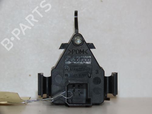 Used Warning switch MERCEDES-BENZ B-CLASS Sports Tourer (W245) B 200 CDI (245.208) (140 hp) 18129652