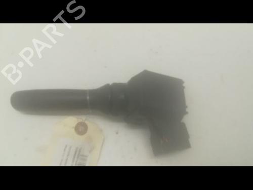 Used Steering column stalk TOYOTA YARIS (_P9_) 1.3 VVT-i (SCP90_, SCP90R) (87 hp) 9600239