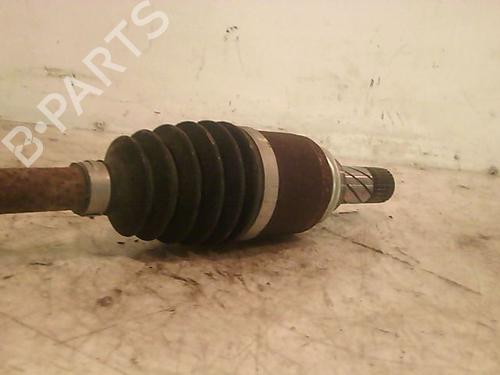 Used Left front driveshaft RENAULT CLIO III (BR0/1, CR0/1) 1.2 16V (BR02, BR0J, BR11, CR02, CR0J, CR11) (75 hp) 23172829