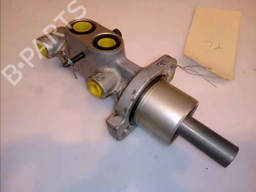 Used Brake master cylinder Brake master cylinder 12262446 12262446