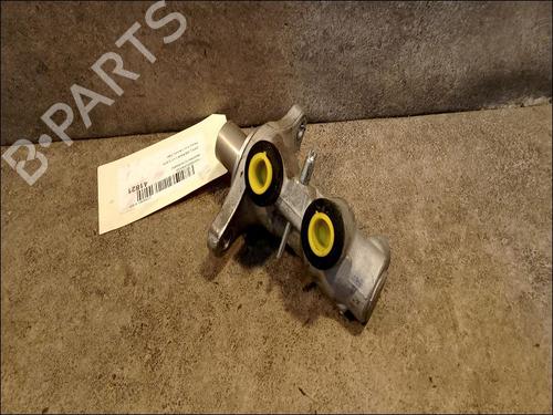 master-brake-opel-meriva-a-mpv-x03-17-cdti-e75-93191205-2003-2004-2005-2006-2007-2008-2009-2010-9617079 main image