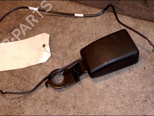 Used Warning switch Warning switch DACIA SANDERO II 1.0 SCe 75 (B8JC, B8JD, B8NC) (73 hp) 9618935 9618935