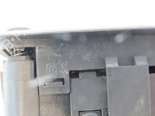 Left front window switch CITROËN C8 (EA_, EB_) 2.0 HDi | BP39698962I27 - Image 2