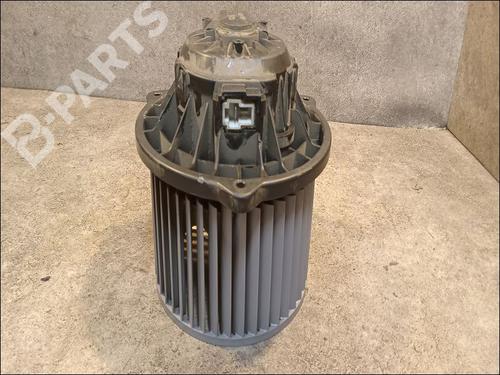 Used Heater blower motor KIA VENGA (YN) 1.6 CRDi 115 (116 hp) 9617546