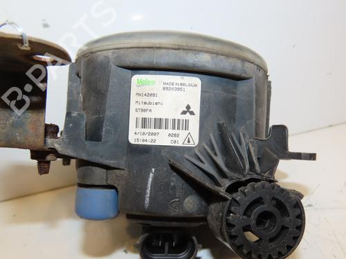 Right front fog light PEUGEOT 4007 (VU_, VV_) 2.2 HDi | BP17469315C31 